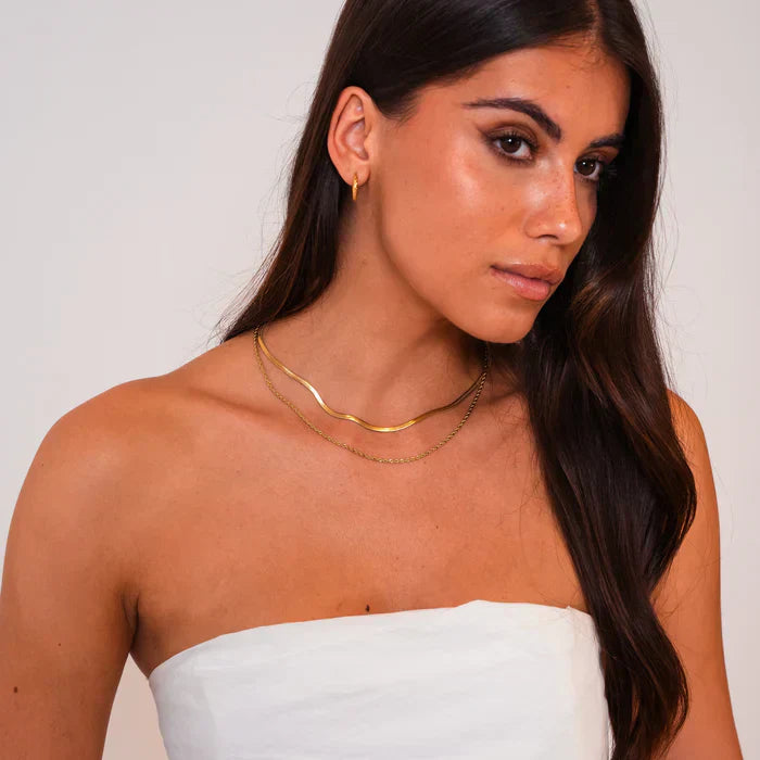 kerrospinntainen Hailey-riipusketju