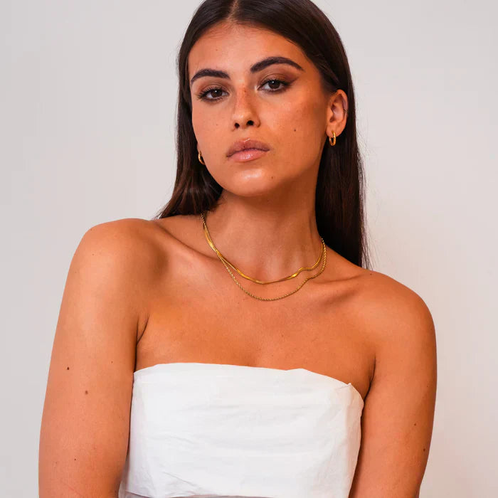 kerrospinntainen Hailey-riipusketju