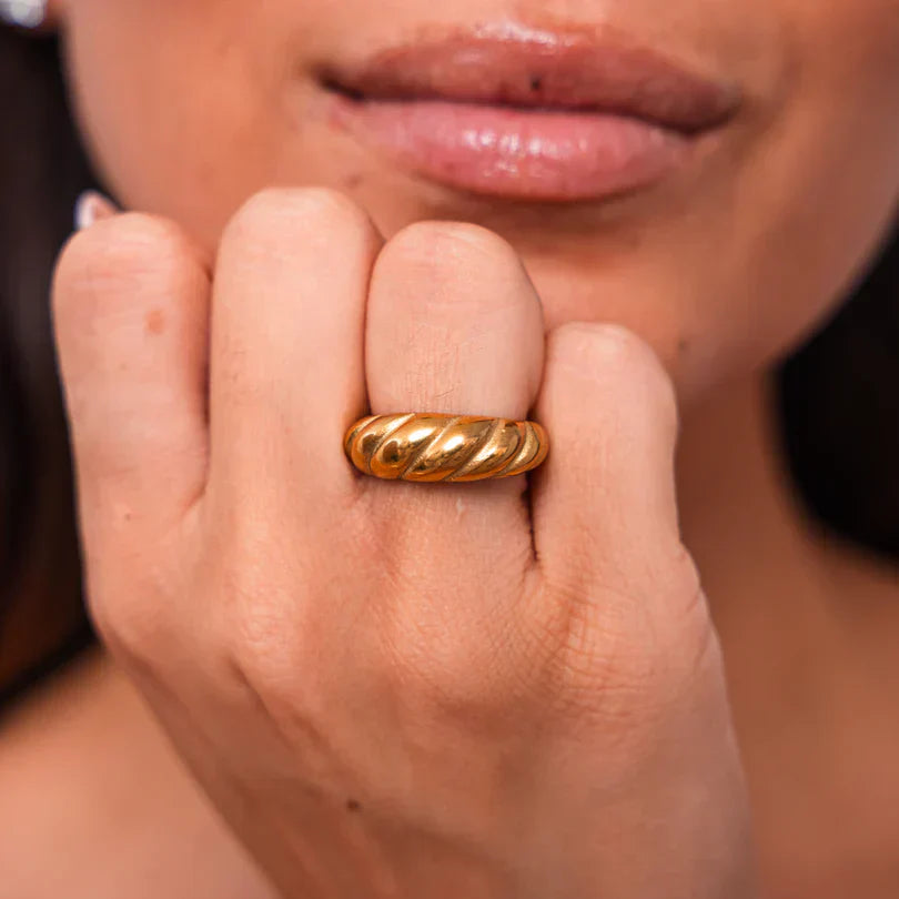 Allerian ylpeyden sormus